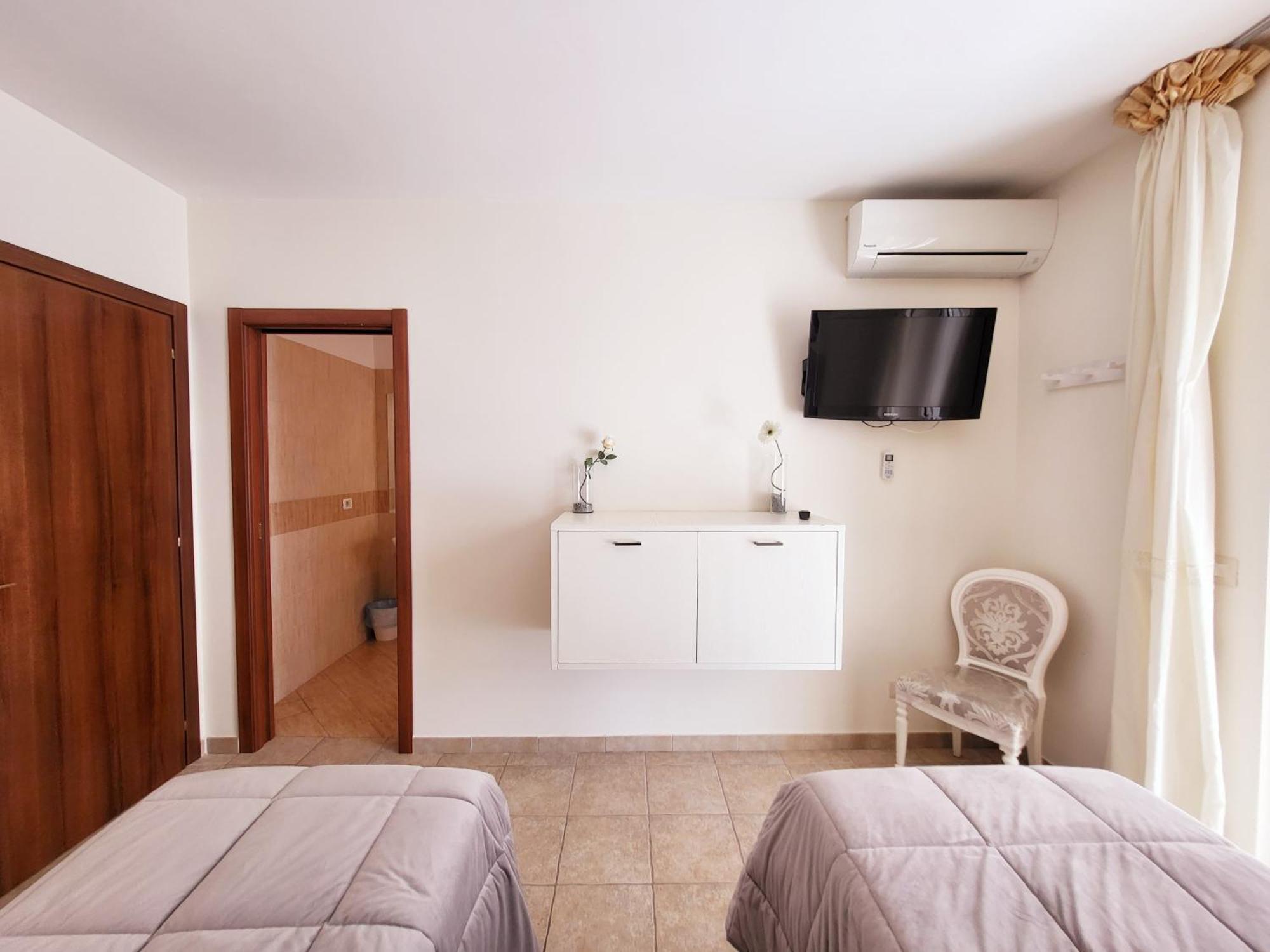 B&B Waltanna Airport Bari Extérieur photo